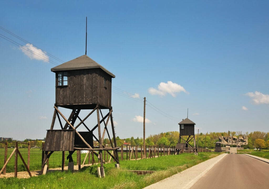 Belzec, Sobibor ve Majdanek Toplama Kampları - Polonya