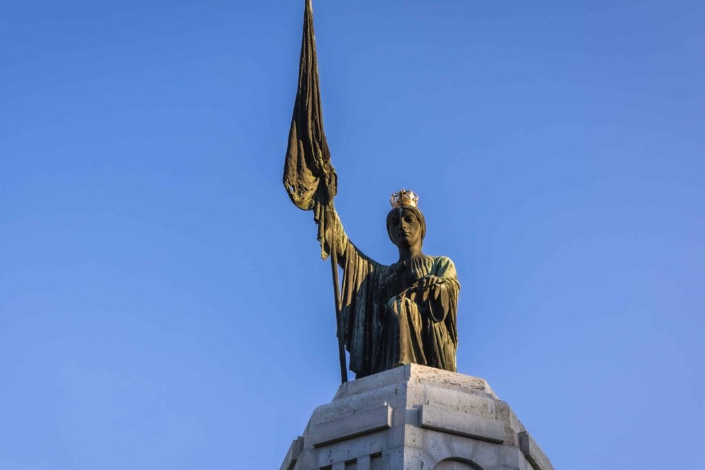 Bulgaristan Anne Anıtı