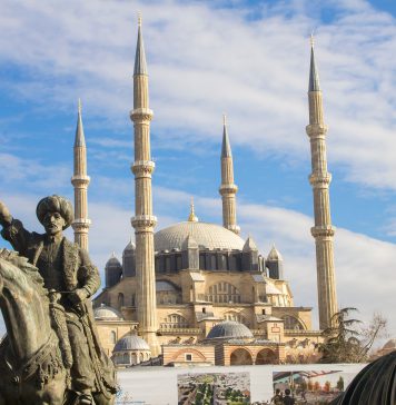 Edirne’de Gezilecek Yerler Edirne'de Gezilecek Yerler