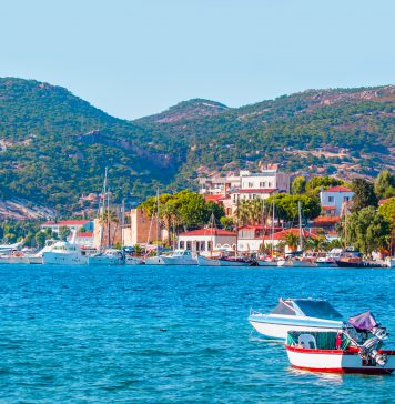 İzmir’in Yazlık İlçeleri, İzmir Tatil İlçeleri izmir'in yazlık ilçeleri