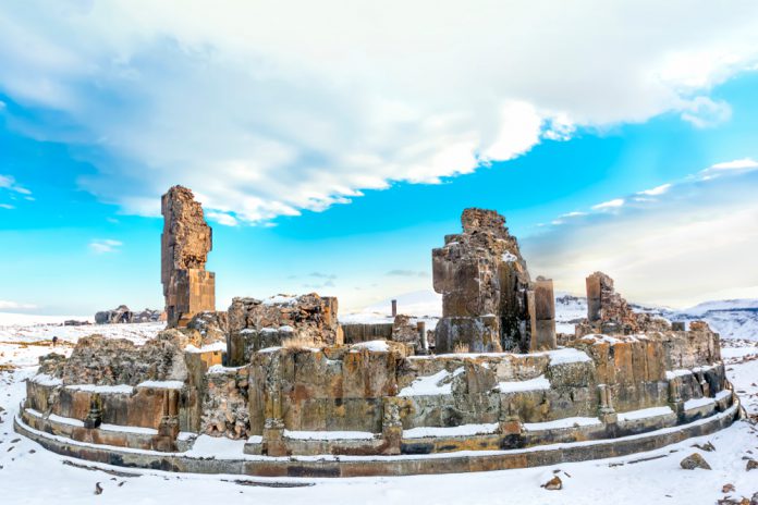 Türkiye’nin Yeni Yeni Keşfedilen Hazinesi: Kars Gezi Rehberi