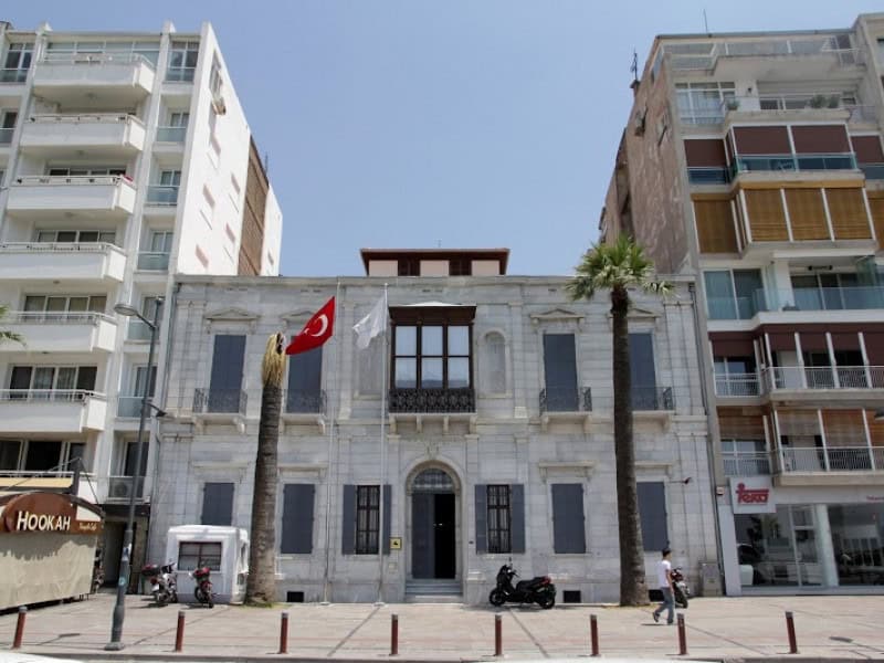 İzmir Atatürk Evi Müzesi