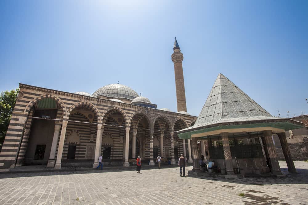 Behram Paşa Cami Diyarbakır