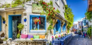 Alaçatı, Çeşme