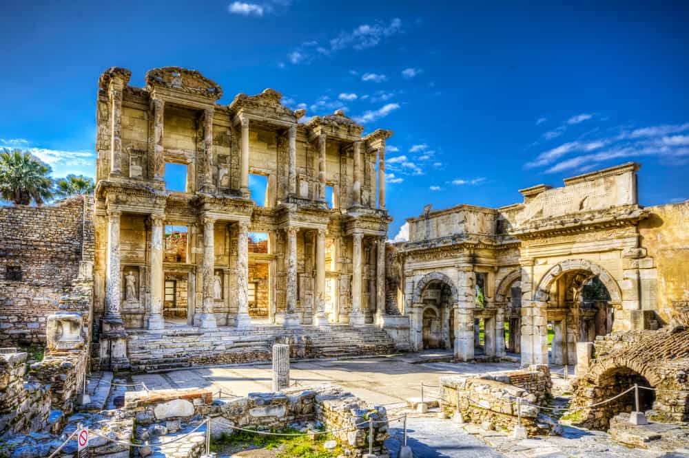 Celcius Kütüphanesi Efes