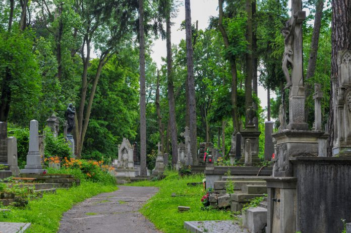 Lychakiv Mezarlığı