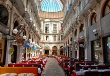 İstanbul’daki Tarihi Çarşılar Çiçek Pasajı