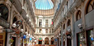 İstanbul’daki Tarihi Çarşılar Çiçek Pasajı
