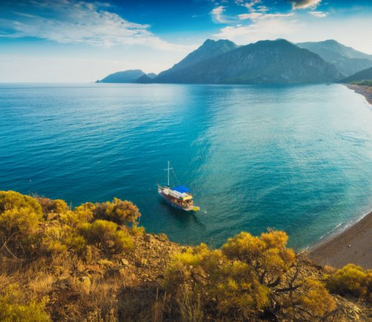 Olimpos ve Çevresinde Gezilecek Yerler Olimpos (Olympos) Plajı, Kumluca