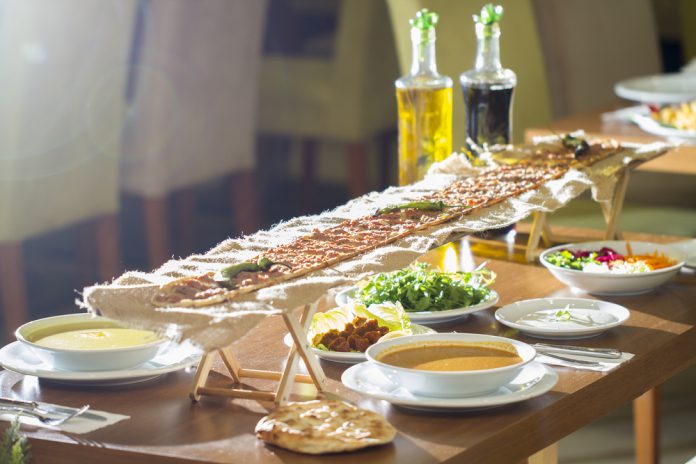 Konya’da Nerede Ne Yenir? Konya’da Etli Ekmek Nerede Yenir?