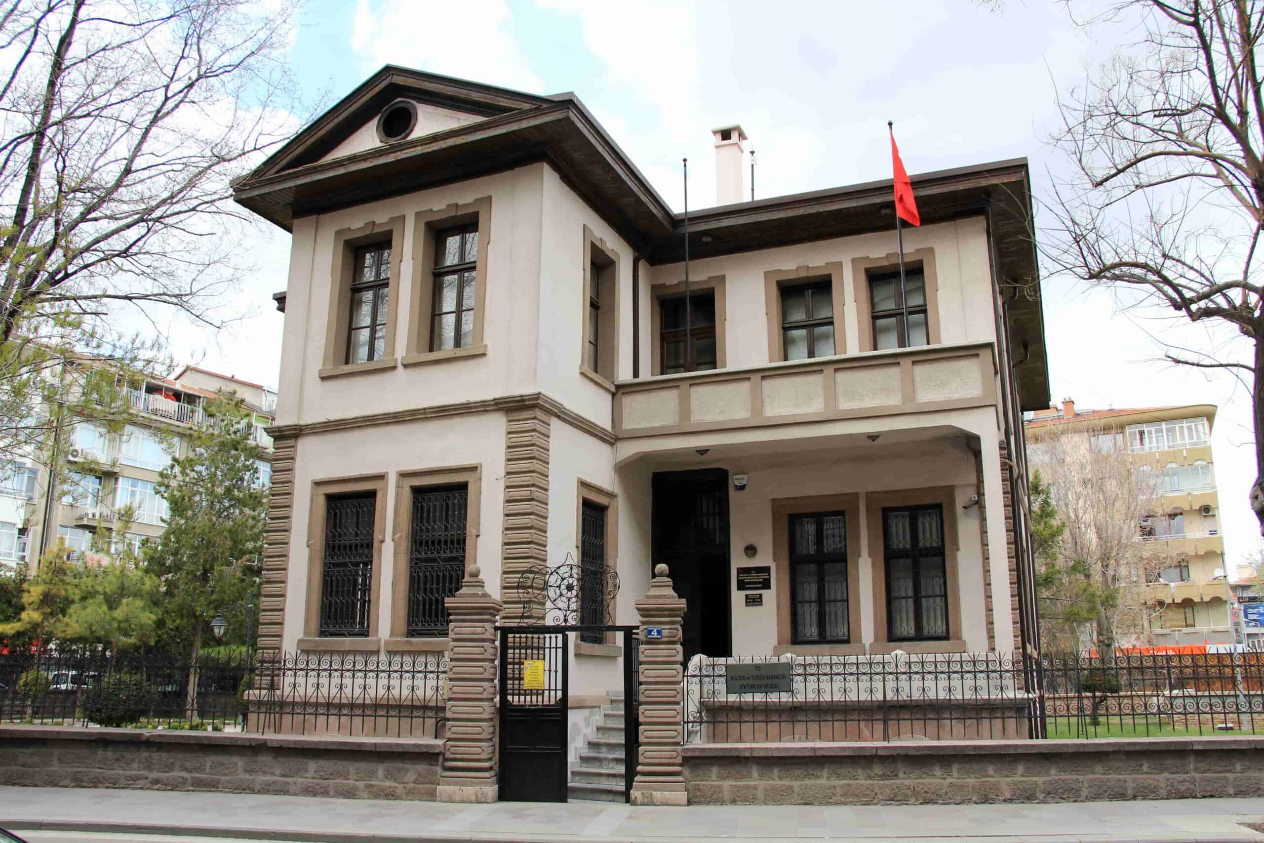 Konya Atatürk Evi Müzesi