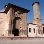 İnce Minareli Medrese (Taş ve Ahşap Eserler Müzesi)