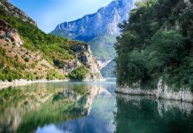 Arnavutluk’ta Gezilecek Yerler İşkodra Gölü