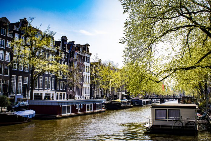 15 Dakikalık Şehir Ne Demek? Amsterdam