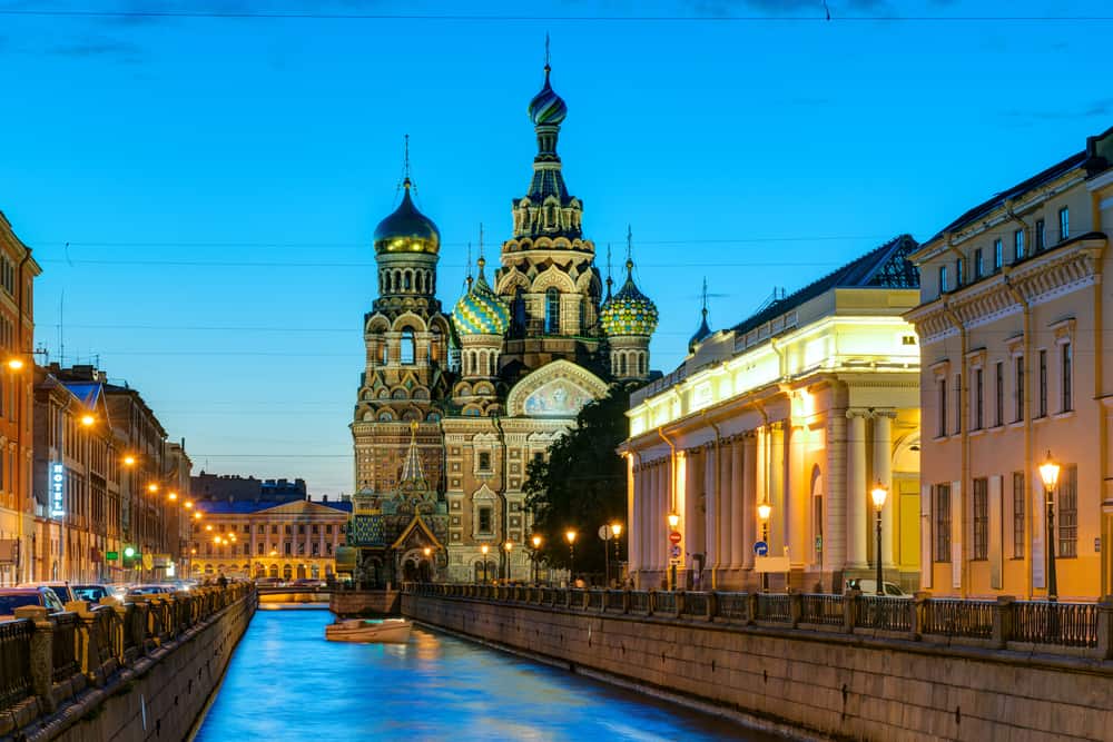 St. Petersburg'ta Beyaz Geceler ve Dostoyevski (İnfografik) | obilet.com -Blog