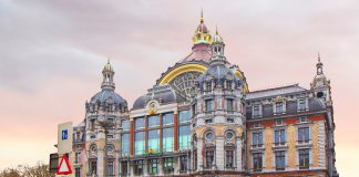 Dünyanın En Büyüleyici 21 Tren İstasyonu Antwerp Merkez Tren İstasyonu, Anvers, Belçika