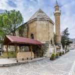 Burmalı Minare Cami Amasya