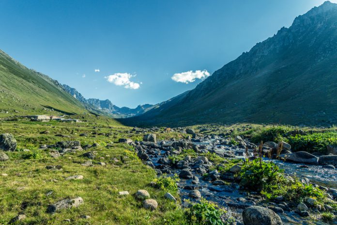 Artvin’de Gezilecek Yerler Kaçkar Yaylası Artvin