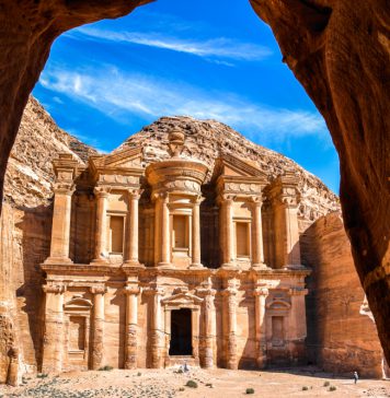Ürdün’de Gezilecek 9 Yer Petra Antik Kenti, Ürdün