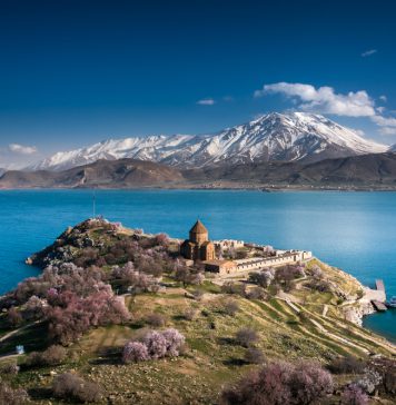 Van Nerede, Van’a Nasıl Gidilir? Van’da İklim, Ne Zaman Gidilir?