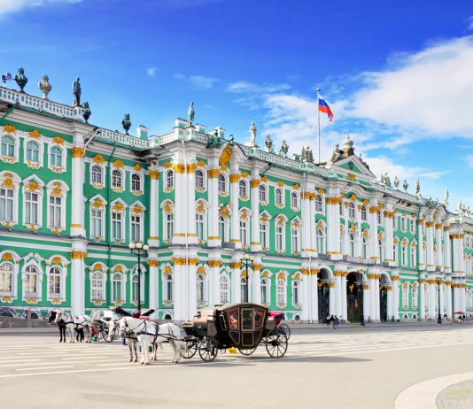 St. Petersburg Seyahat Rehberi Hermitage Müzesi St. Petersburg