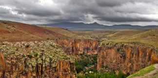 Aksaray’da Gezilecek Yerler Aksaray Ihlara Vadisi