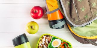 Seyahat Edenler İçin Beslenme Önerileri Seyahat Edenler İçin Beslenme Önerileri