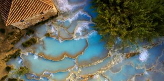 Avrupa’da Görülmesi Gereken 4 Doğal Su Kaynağı Saturnia, İtalya