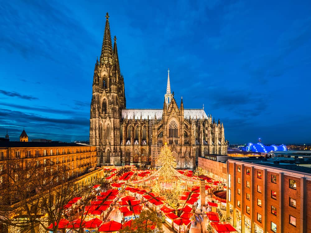Köln Almanya Noel Pazarı