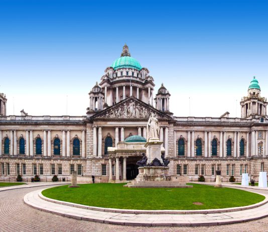 Belfast Seyahat Rehberi İngiltere Vizesi Nasıl Alınır?