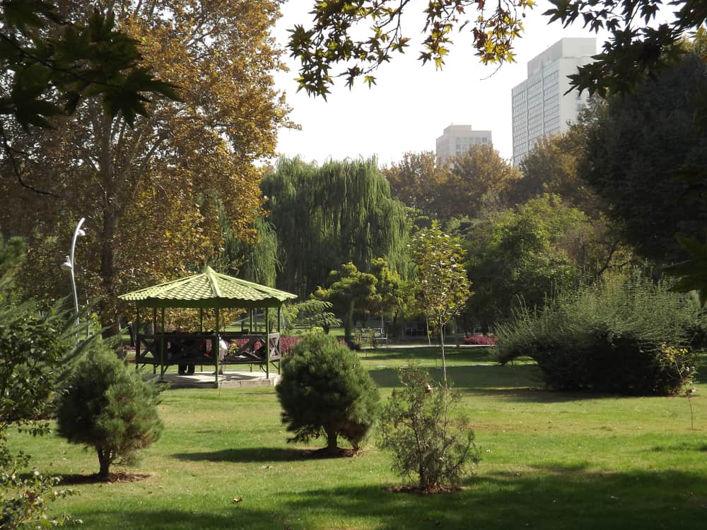 Laleh Park Tahran