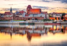 Toruń Seyahat Rehberi Torun Polonya