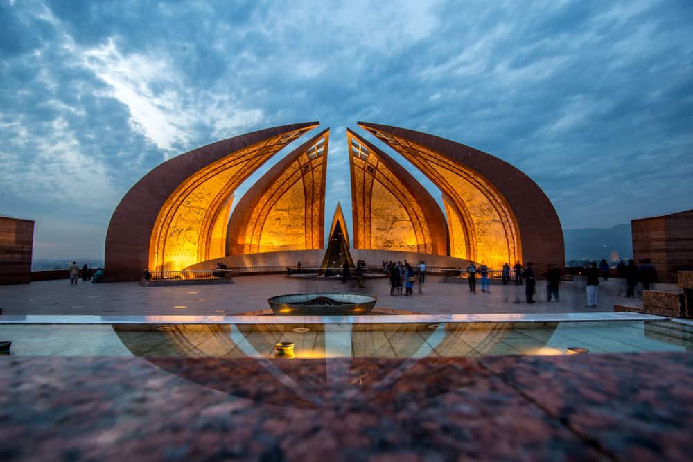 İslamabad'a Ulaşım ve Şehir İçi Ulaşım İmkanları 