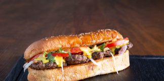 İstanbul’un En Güzel Ekmek Arası Mekanları Ekmek Arası Köfte