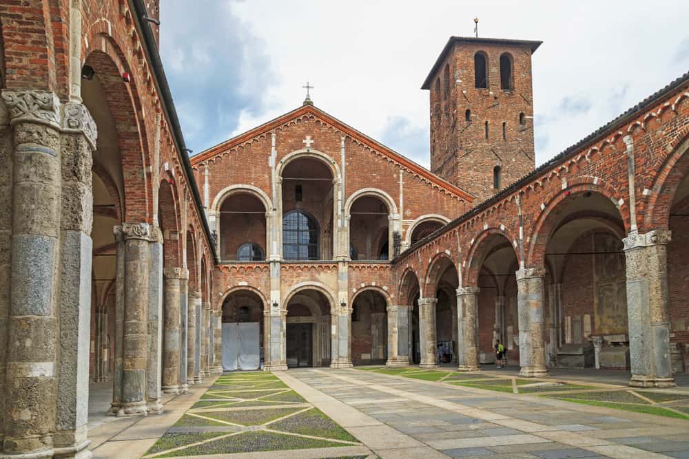 San Ambrogio Bazilikası Milano