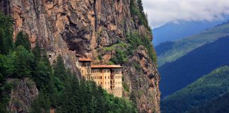 Türkiye’deki 20 Milli Park Trabzon Altın Dere Vadisi