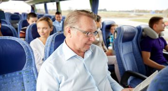 65 Yaş Üstü Seyahat İzin Belgesi Almak Zorunda Mı?