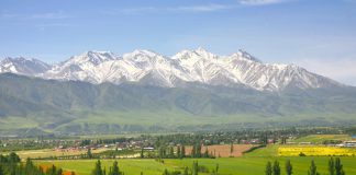 Bişkek’te Gezilecek En Güzel Yerler Tanrı Dağları Bişkek Kırgızistan