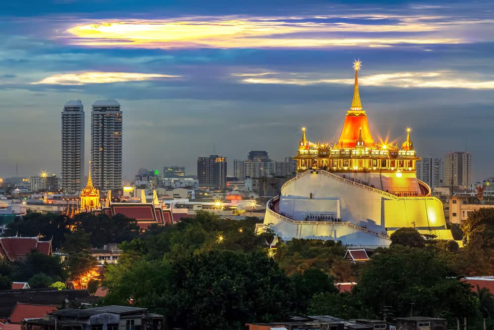 Wat Saket Tapınağı Altın Dağ Bangkok Tayland