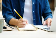 Ücretsiz Online Eğitim Alabileceğiniz En İyi 5 Web Sitesi Online Eğitim