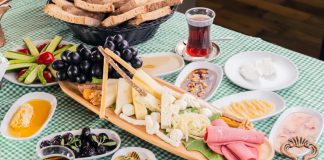 Van’ın Meşhur Yemekleri Van Kahvaltısı