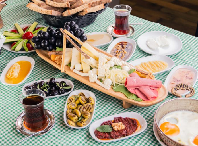 Van’ın Meşhur Yemekleri Van Kahvaltısı