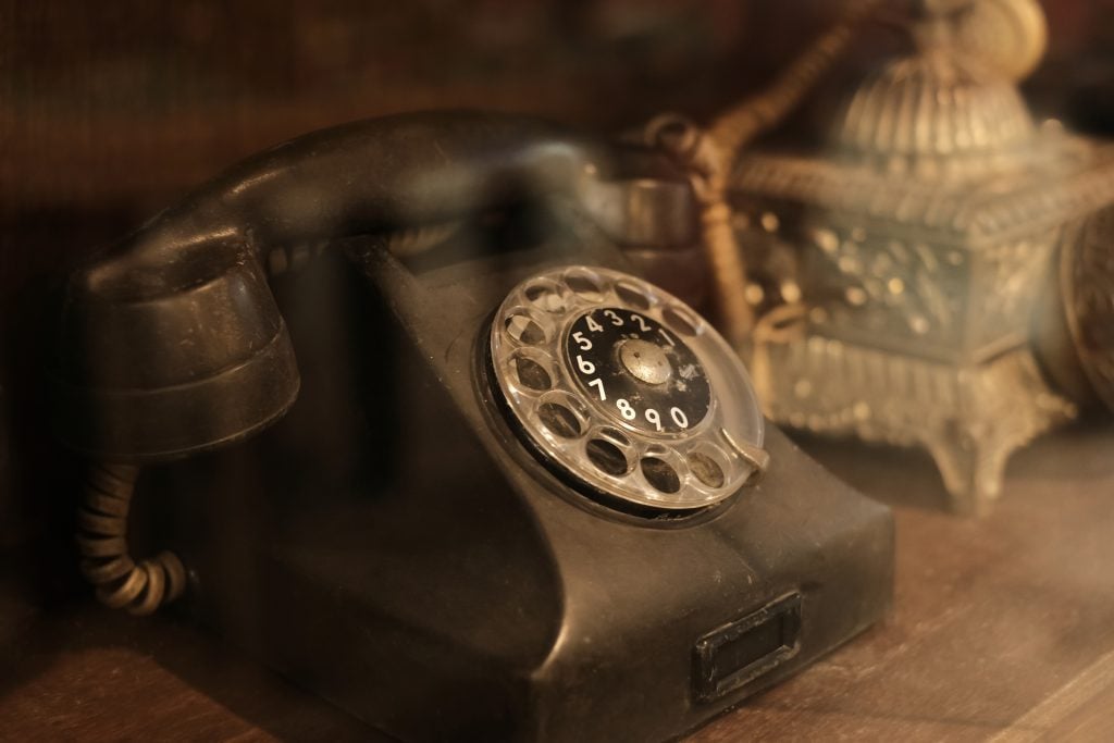Eski Telefon