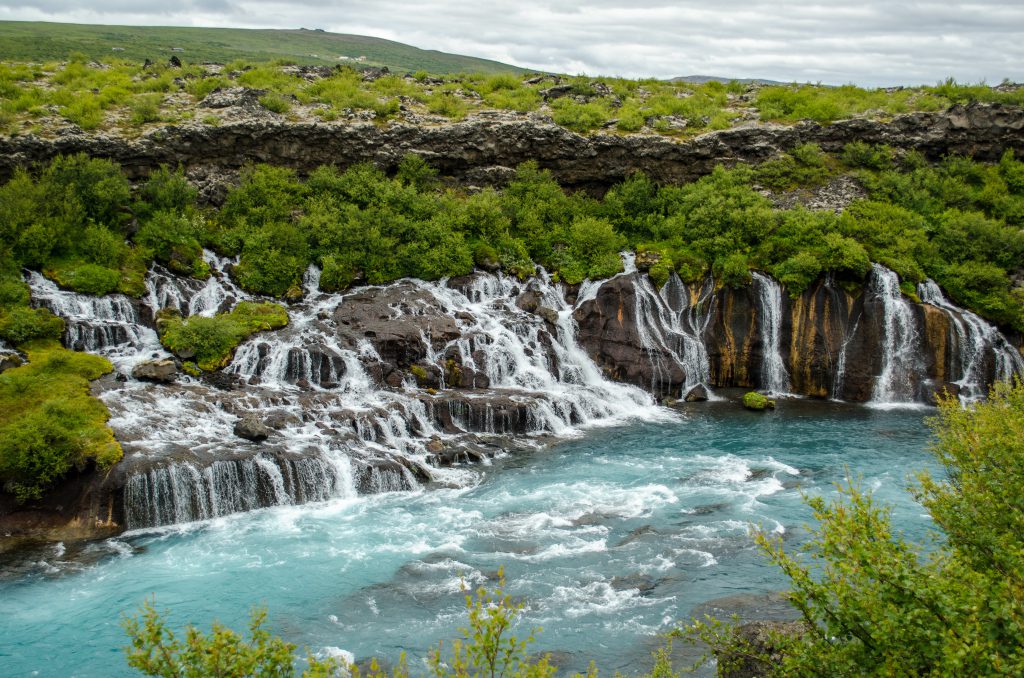 Hraunfossar (İzlanda)