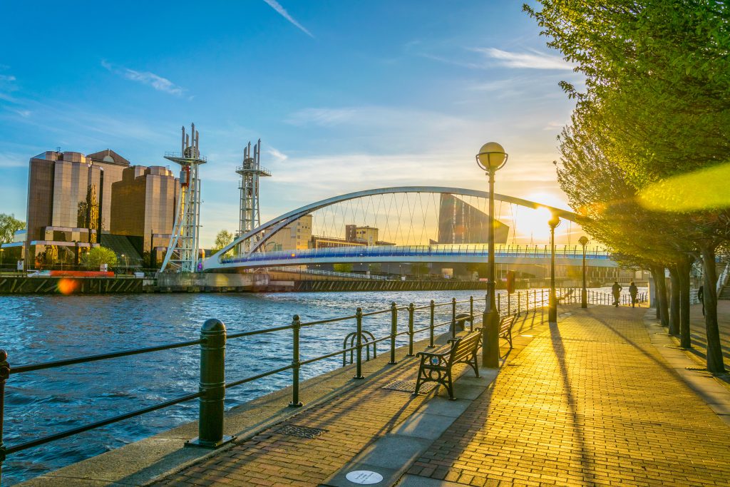 Kuzey İngiltere’nin Renkli Şehri Manchester’da Gezilecek Yerler