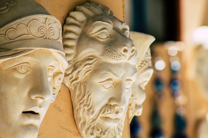 Yunanistan’dan Alınabilecek Hediyeler Yunan Heykelleri, Yunanistan Hediyelik Eşyalar