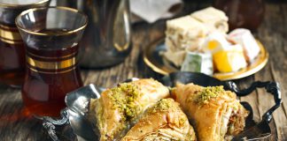 Bayrama Özel Tarifler Baklava ve Lokum
