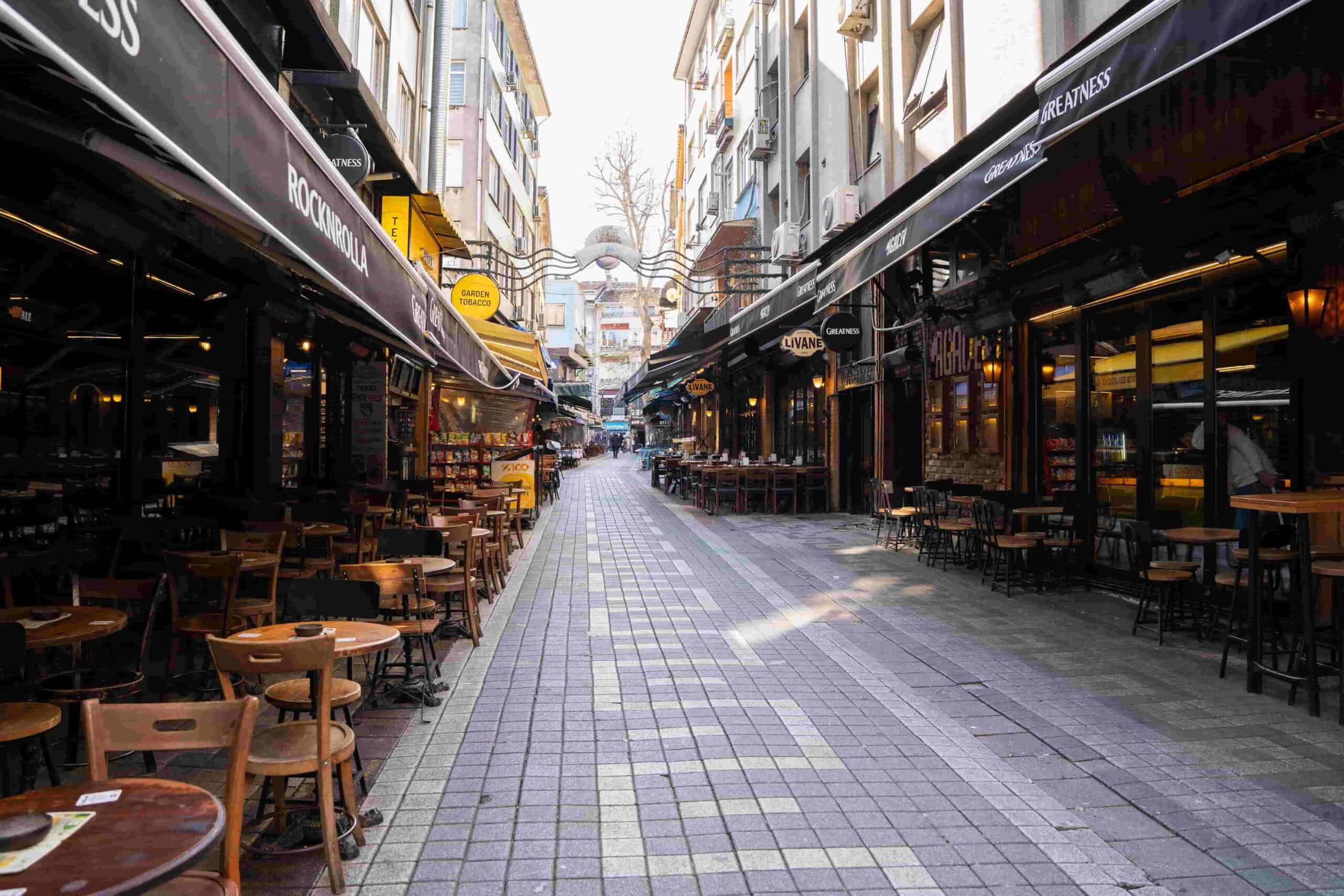 Kadıköy Barlar Sokağı