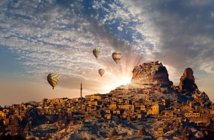 Nevşehir Gezilecek Yerler: 36 Büyüleyici Durak ile Keşfe Çıkın Nevşehir Gezilecek Yerler: 36 Büyüleyici Durak ile Keşfe Çıkın