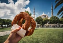 İstanbul’un Meşhur Yemekleri İstanbul Simit